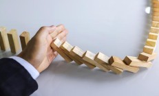 国都证券受罚董事长翁振杰被谈话 投行业务被暂停半年