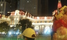 毛利率承压下潮宏基冲刺港股上市，二股东临门一脚抛出大额减持计划
