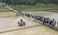 补短板拉长板 农机电动化智能化提速