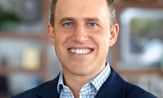 xAI数据注释团队裁员500人；OpenAI董事会主席Bret Taylor：我们正处于AI泡沫之中丨全球科技早参