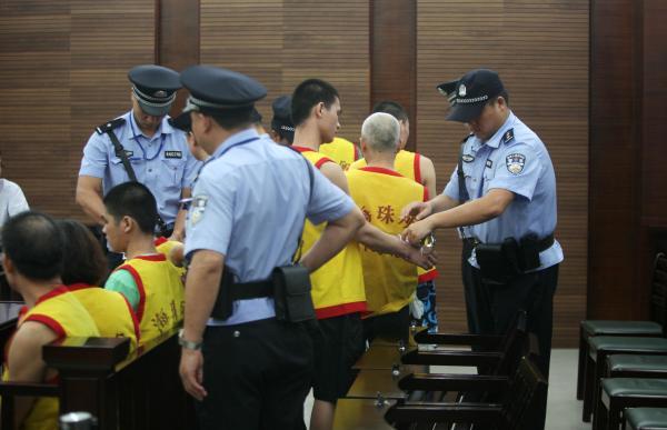 获刑三年又重判无罪后 藏格矿业实控人肖永明再涉刑事案件被监视居住