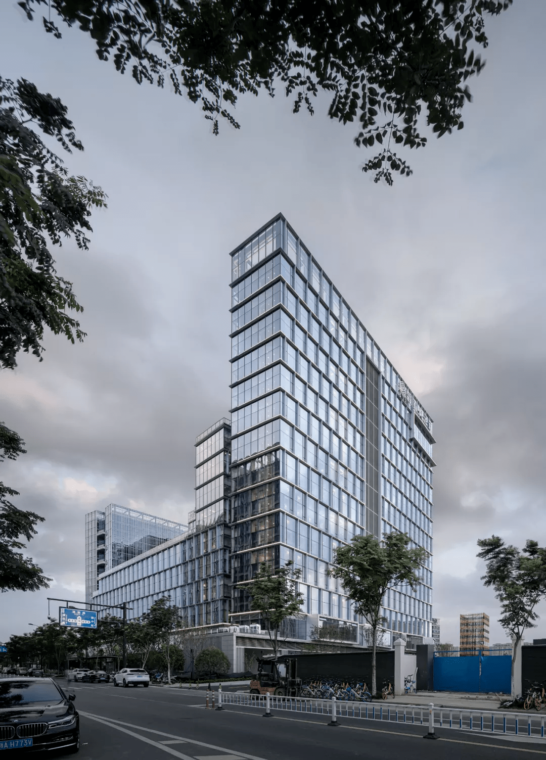 嘉立创IPO审核状态恢复至“已问询”，2024上半年盈利4.78亿元