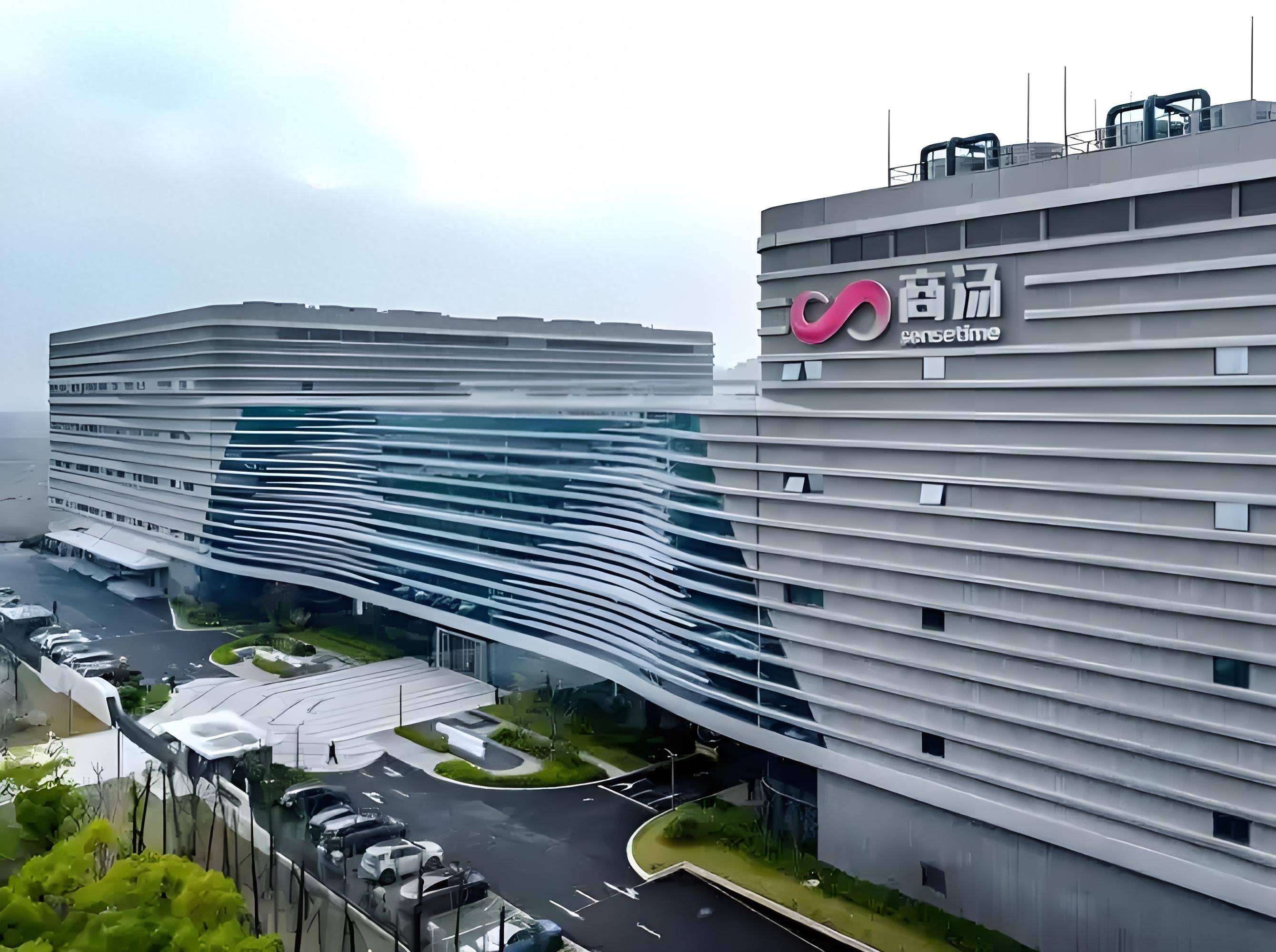 三大航去年总营收增长14%：亏损均大幅收窄，预计今年票价稳中有升