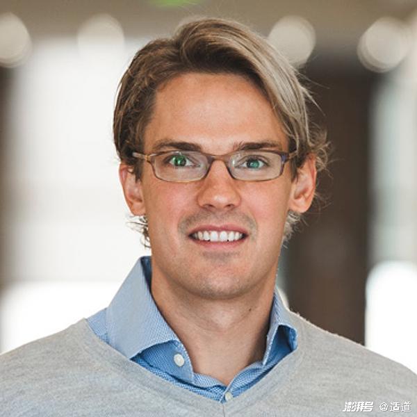 巴托、萨顿因强化学习获2024年图灵奖；英国放弃对“微软-OpenAI”组合反垄断调查丨全球科技早参