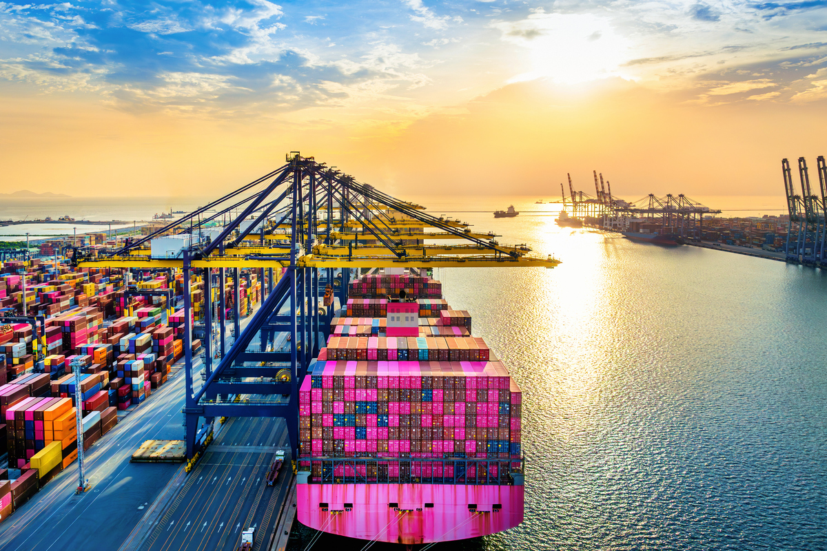 35万亿公募新起点:长期主义成高质量发展核心,与投资者共赴价值长跑