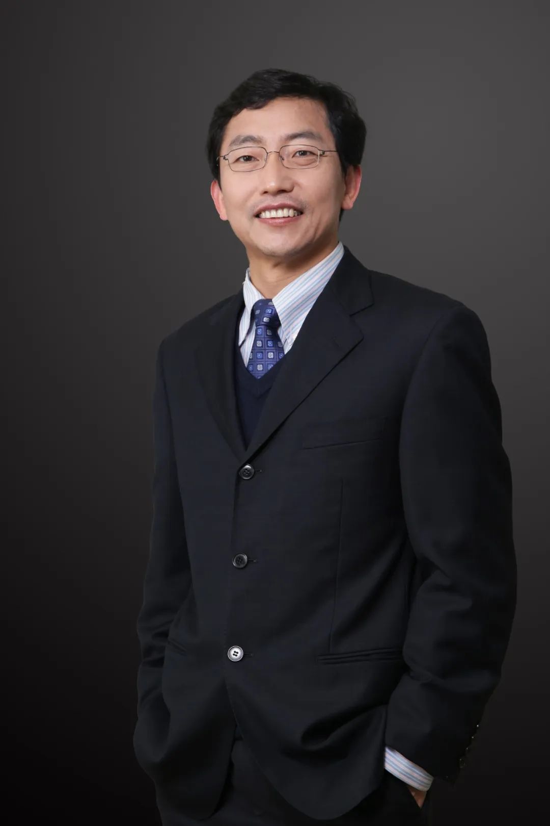 精测电子实控人拟套现8.46亿 扣非亏1年半A股共募35亿