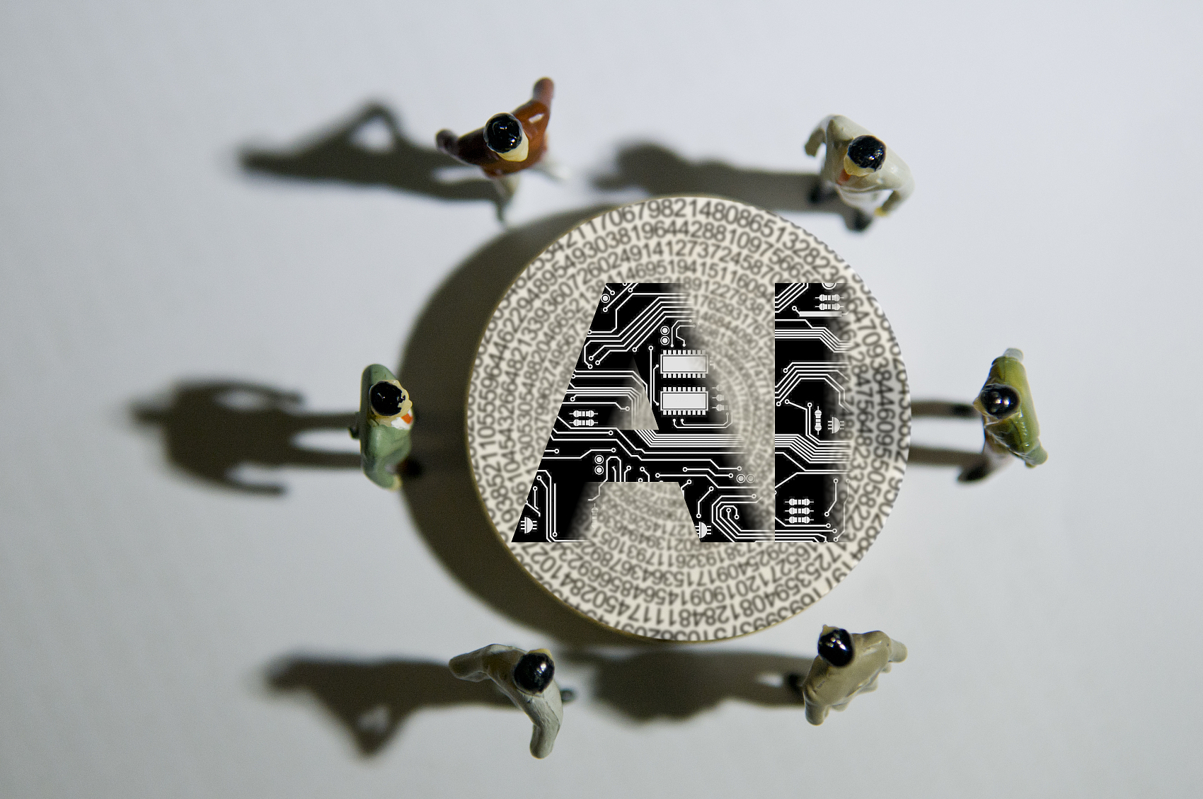 三年亏3.75亿元 优艾智合闯关港股