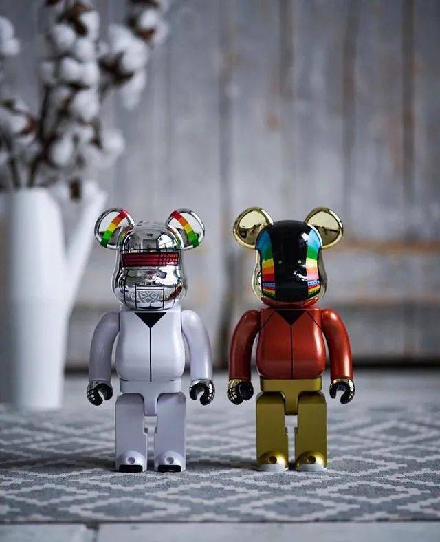 手握奥特曼等IP授权 金添动漫递表港交所