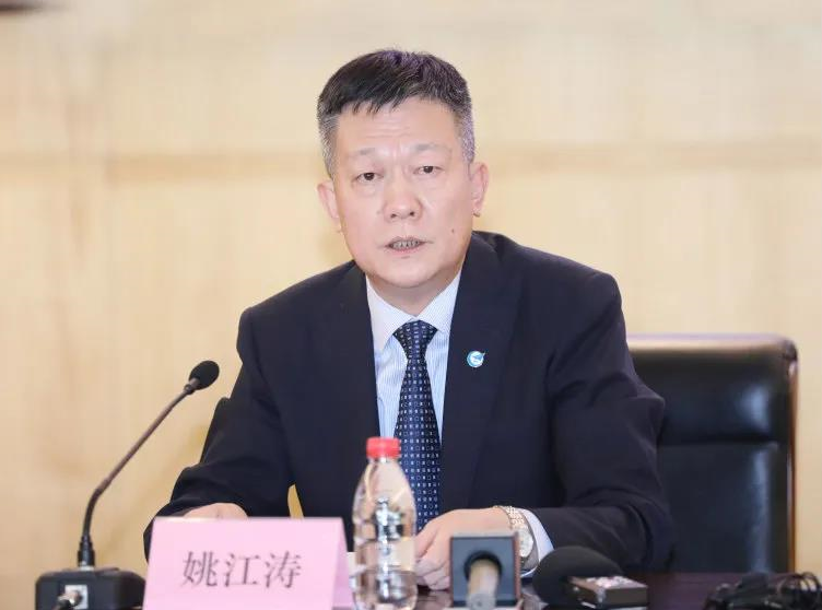 上海信托党委书记、总经理陈兵：深耕 REITs 与普惠民生服务 数智赋能践行长期主义